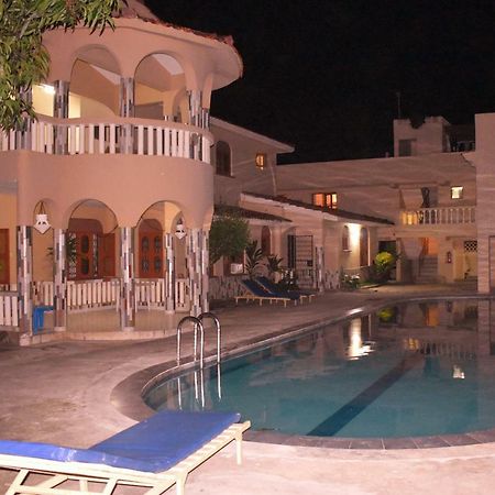 Hotel Leinmach House Nyali Mombasa Exterior foto